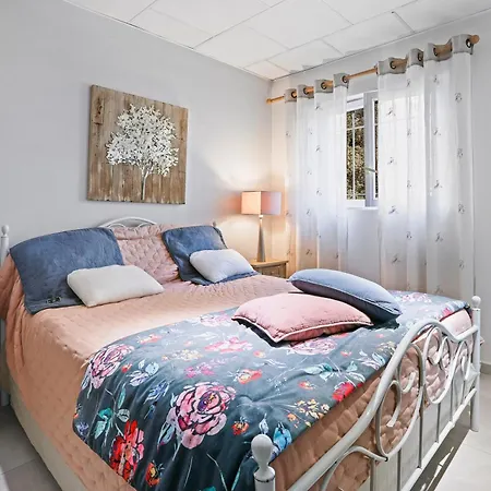 Complete Au Soleil D'azur Фрежюс