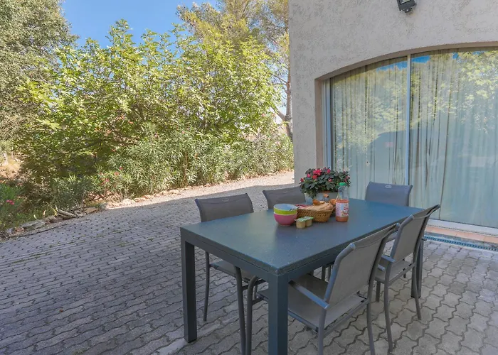 Complète Au Soleil D'azur Villa Fréjus